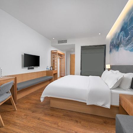 Felice Hotel-Guangzhou Baiyun International Airport Renhe Metro Station Branch גואנגג'ואו מראה חיצוני תמונה