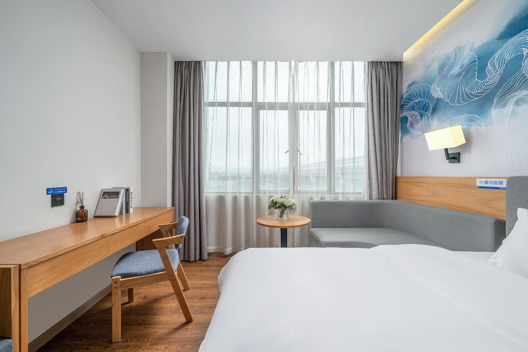 Felice Hotel-Guangzhou Baiyun International Airport Renhe Metro Station Branch גואנגג'ואו מראה חיצוני תמונה