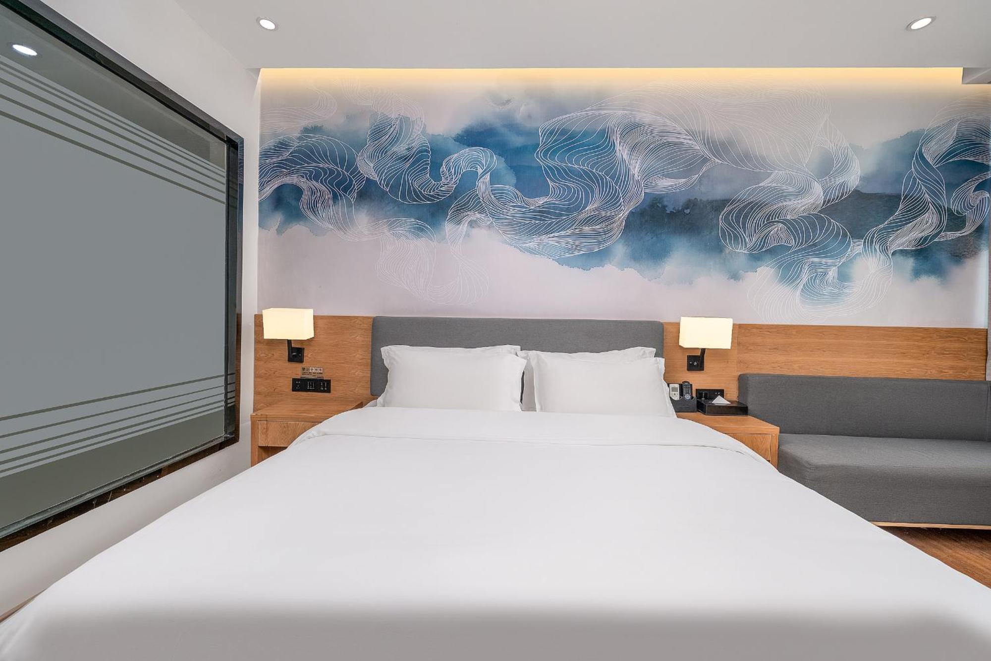 Felice Hotel-Guangzhou Baiyun International Airport Renhe Metro Station Branch גואנגג'ואו מראה חיצוני תמונה