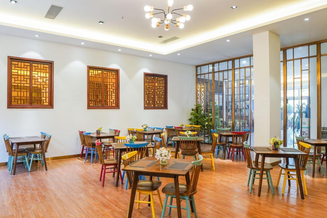 Felice Hotel-Guangzhou Baiyun International Airport Renhe Metro Station Branch גואנגג'ואו מראה חיצוני תמונה