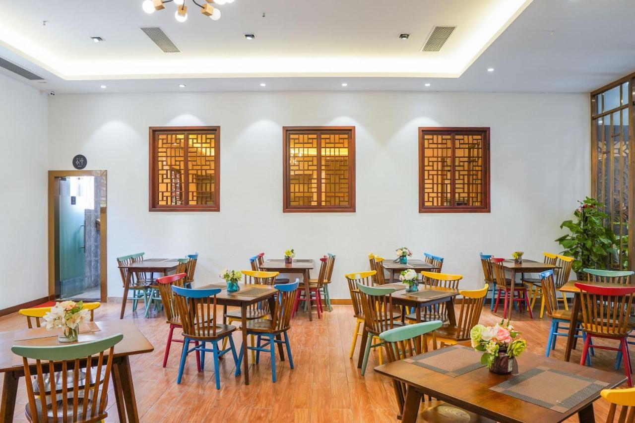 Felice Hotel-Guangzhou Baiyun International Airport Renhe Metro Station Branch גואנגג'ואו מראה חיצוני תמונה
